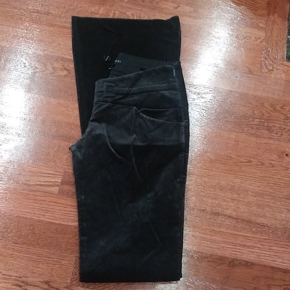 Gucci gray flare leg pants with belt pattern etche - Picture 6 of 12